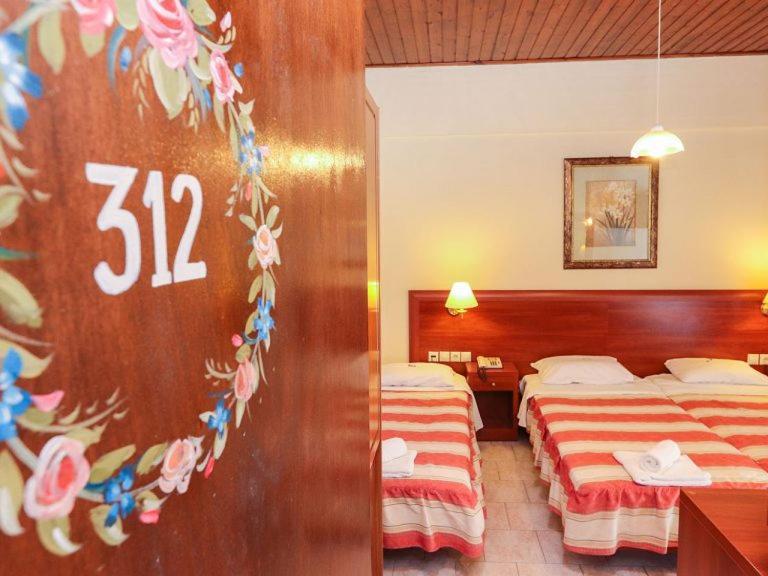 Spa Hotel Alex Loutra Edipsou  Eksteriør billede