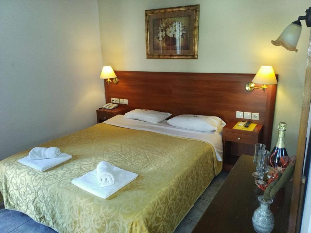 Spa Hotel Alex Loutra Edipsou  Eksteriør billede